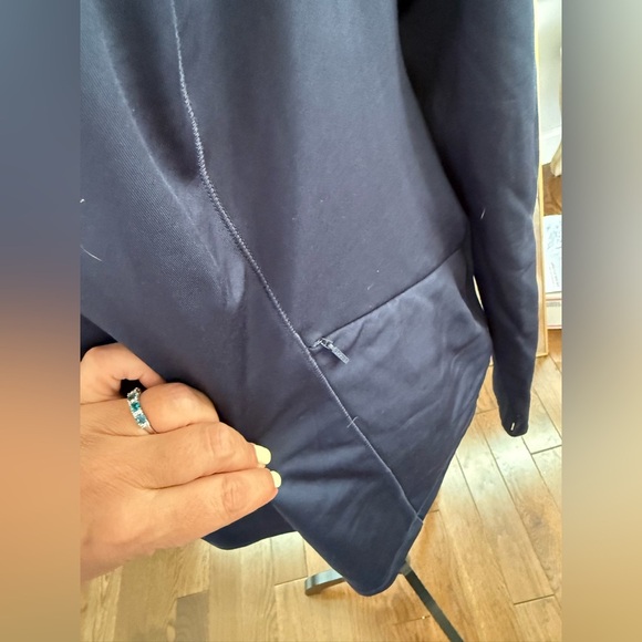 Spyder Women's Black Jacket - Picture 6 of 6